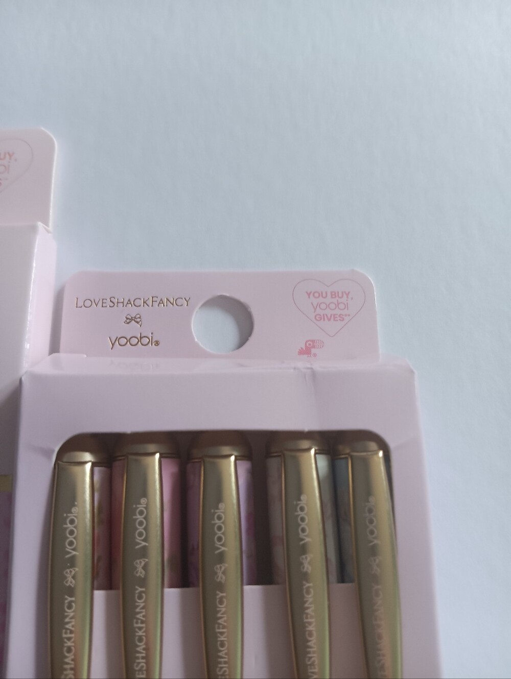 LoveShackFancy x Yoobi Floral Stationery Set 12 Pencils & 5 Ballpoint Pens New - Picture 4 of 7
